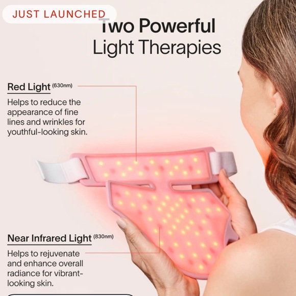 Solawave Neck & Chest Rejuvenating Mask - Picture 3 of 7